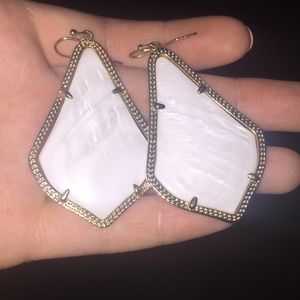 Pearl & gold Kendra city’s (large size)